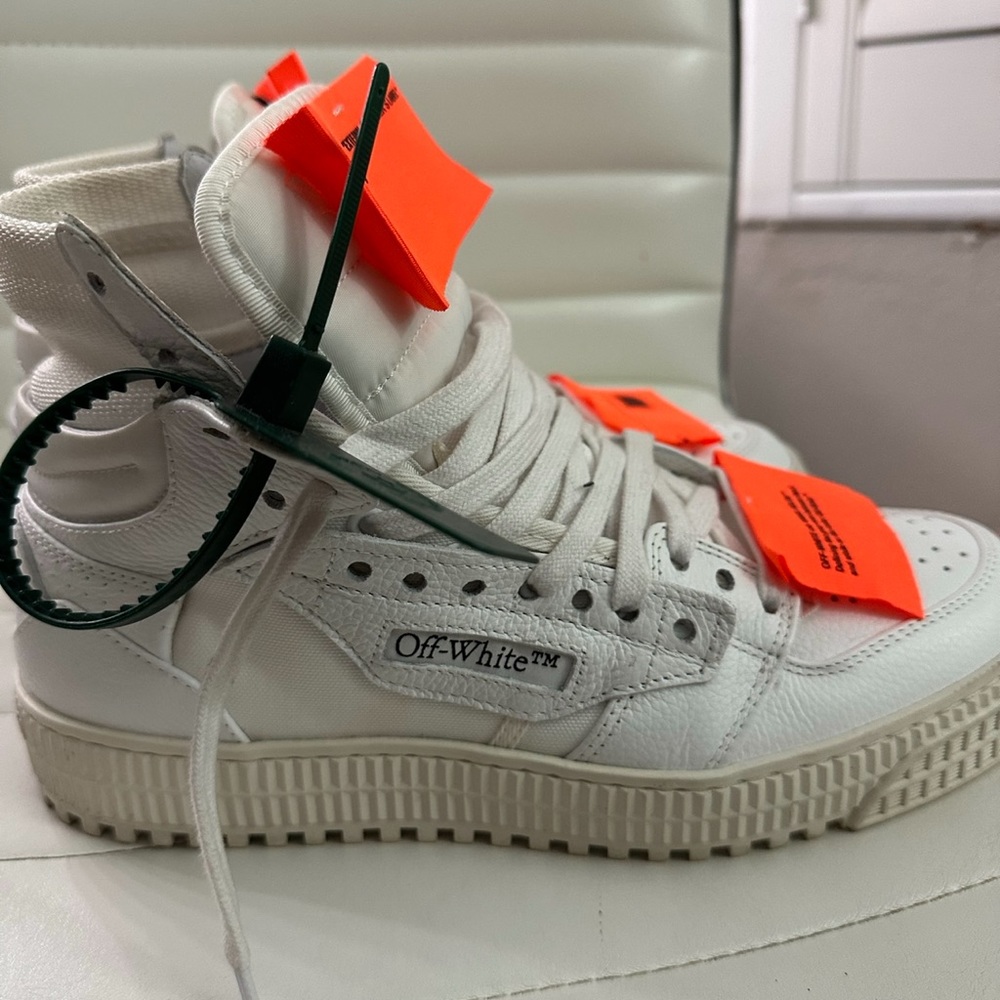 Off White Sneakers